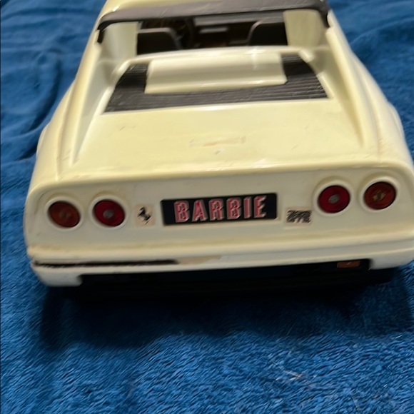 Vintage 1986 Mattel Barbie Ferrari - Picture 3 of 6